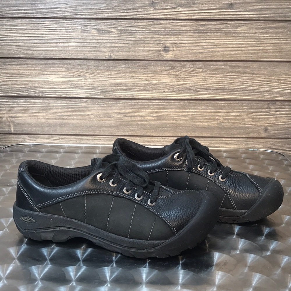 Keen Black Sneakers